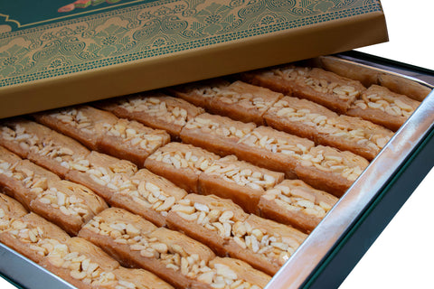 BAKLAVA MIT CASHEWKERNEN