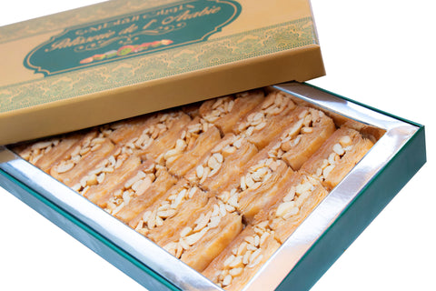 BAKLAVA MIT CASHEWKERNEN